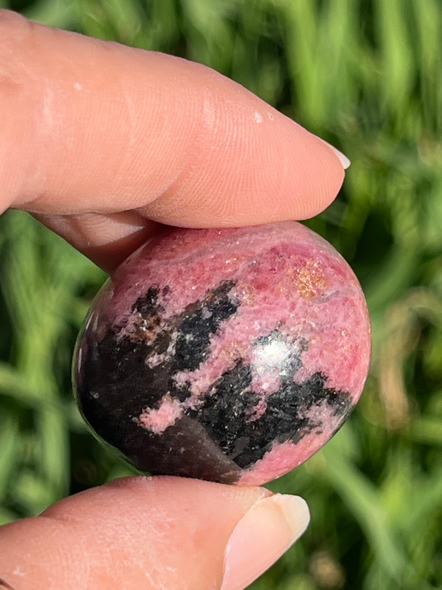 Rhodonite Tumbled Mini Spheres