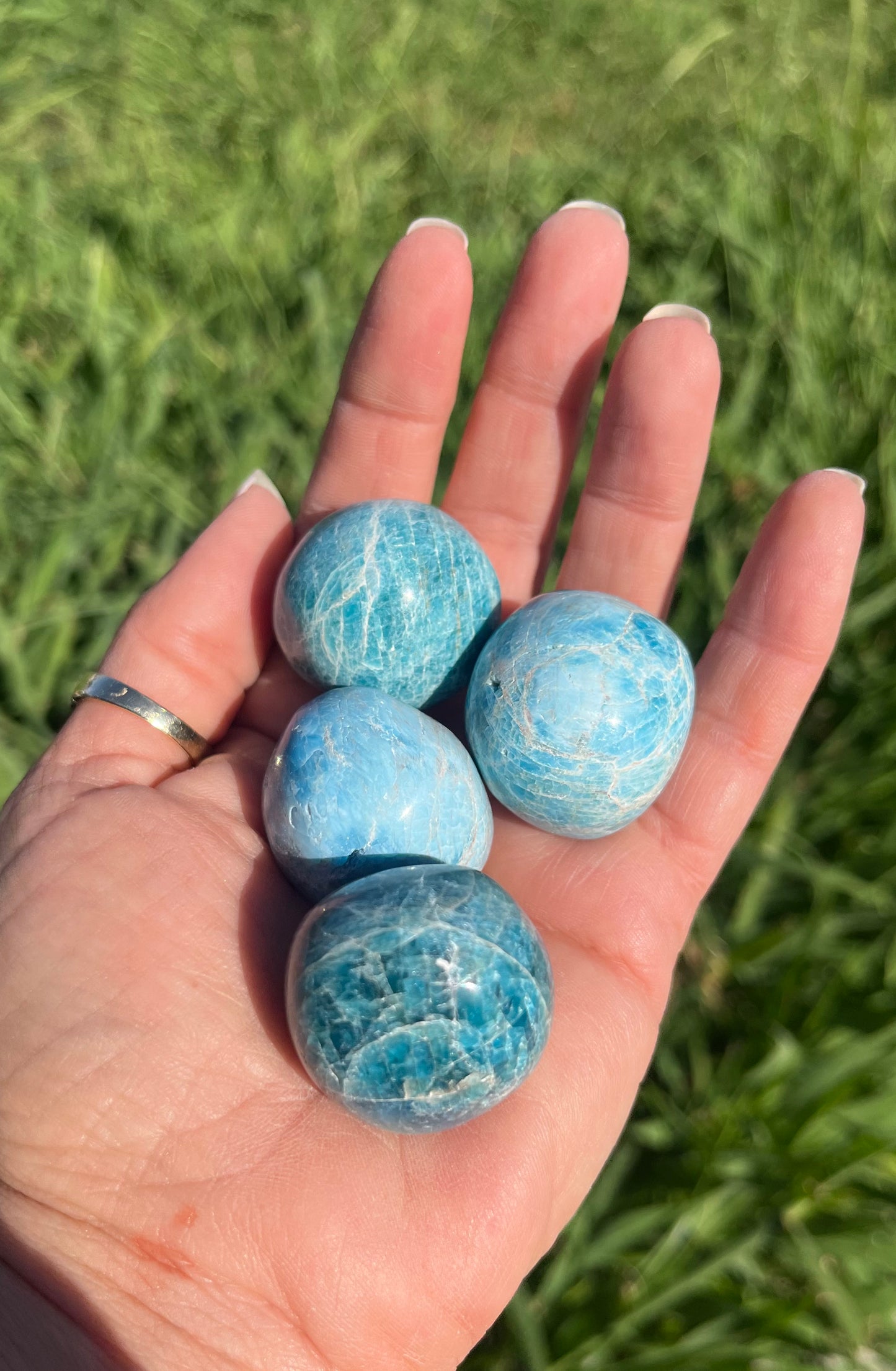 Apatite Tumbled Mini Spheres