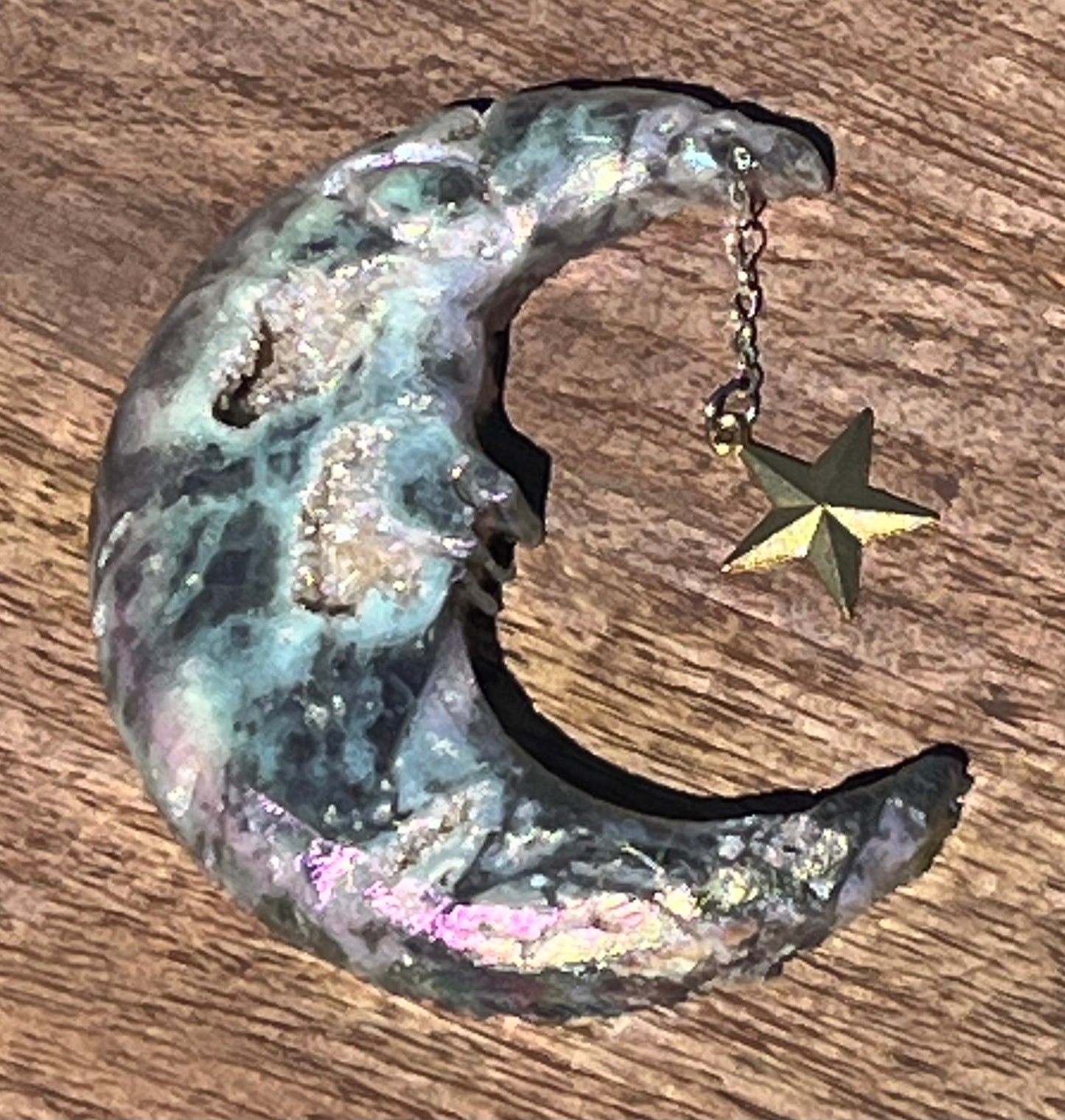 Aura Sphalerite Moon with Dangling Star