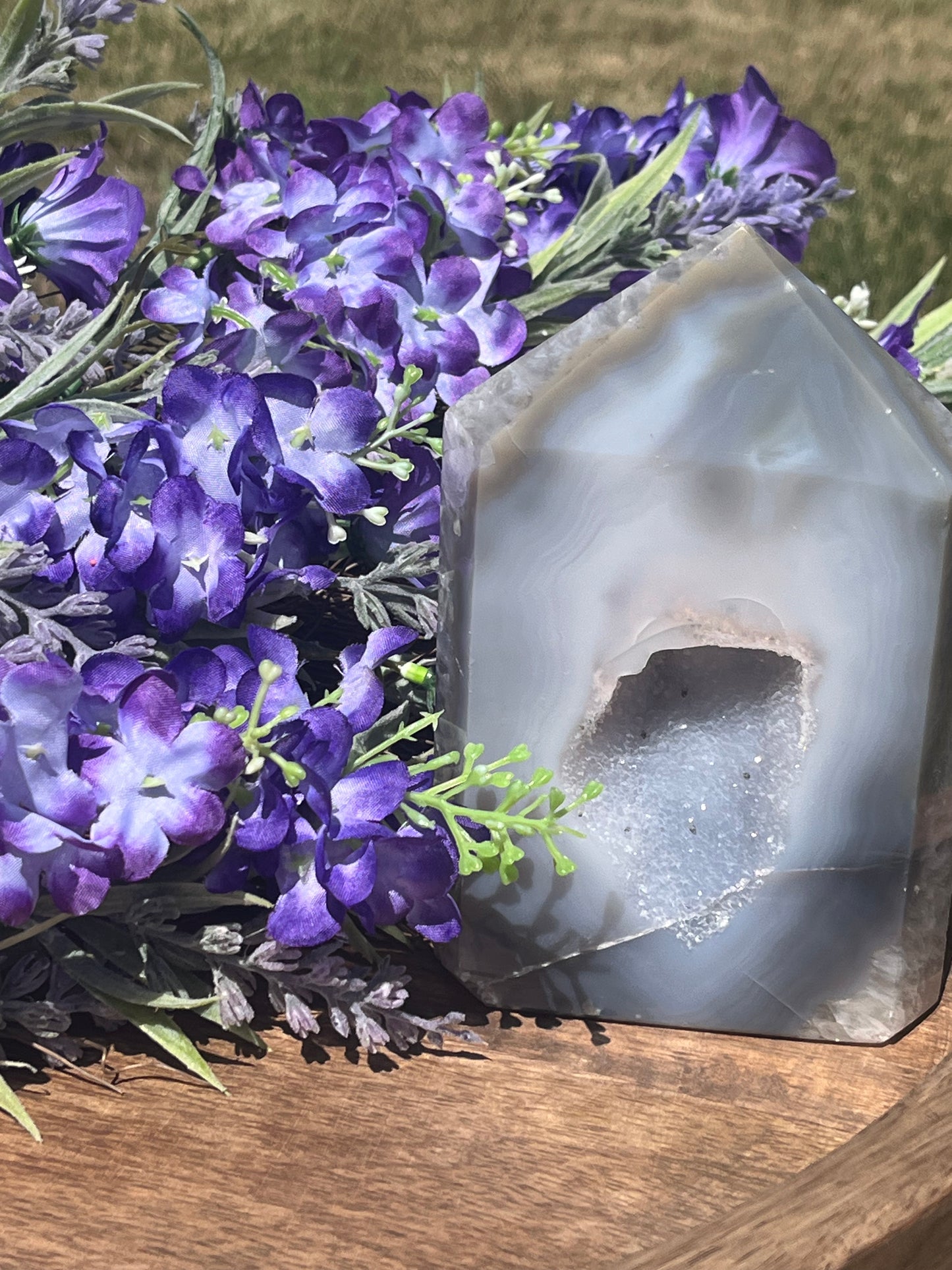 White Lace Agate Tower