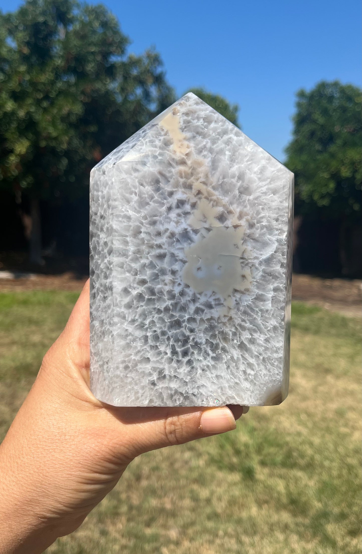 White Lace Agate Tower