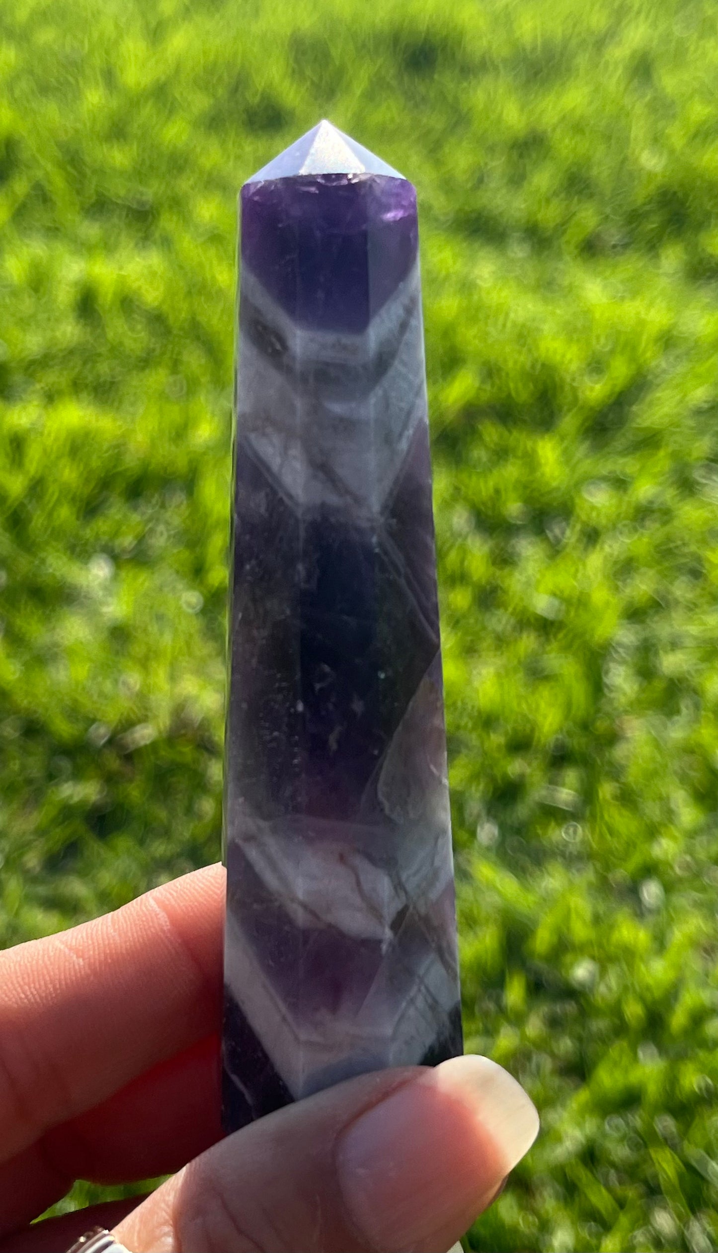 Chevron Amethyst Wands (AAA)