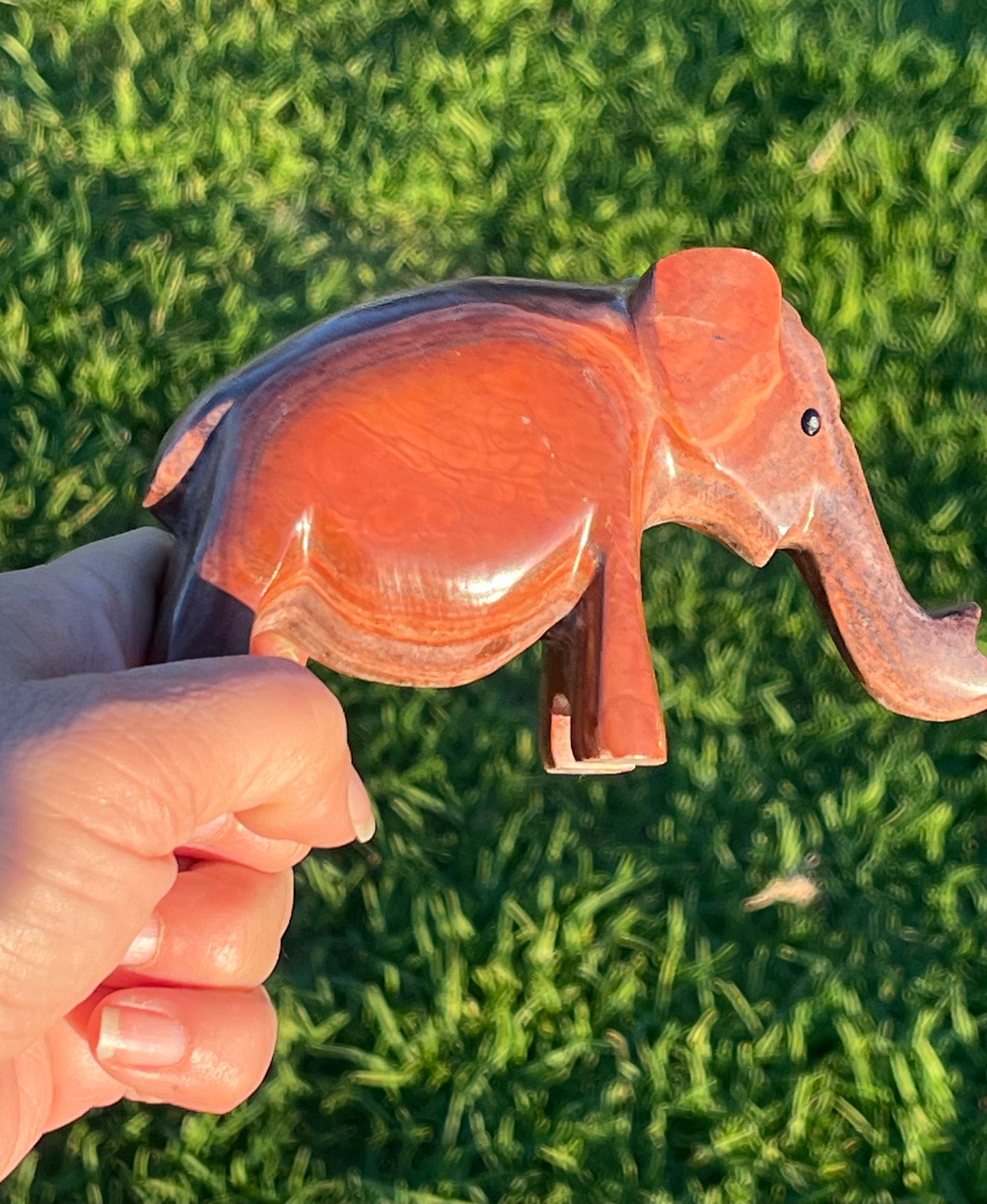 Banded Aragonite and Calcite Elephants